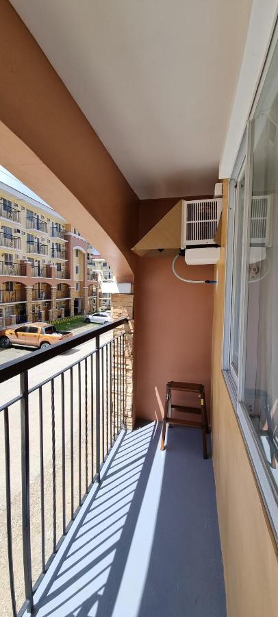Mikaela'S Crib- 1 Bedroom Flat @ Arezzo Place Condominium Davao ภายนอก รูปภาพ