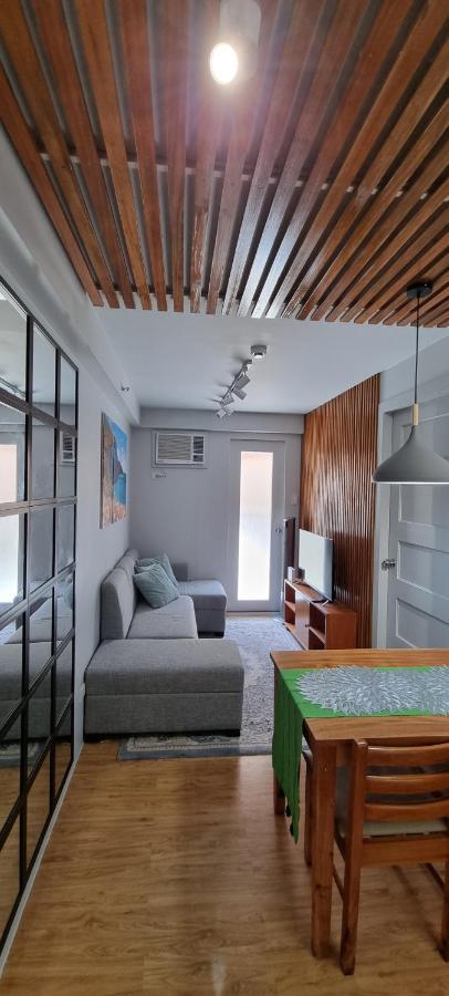 Mikaela'S Crib- 1 Bedroom Flat @ Arezzo Place Condominium Davao ภายนอก รูปภาพ